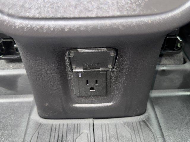2024 GMC Terrain Vehicle Photo in LEOMINSTER, MA 01453-2952