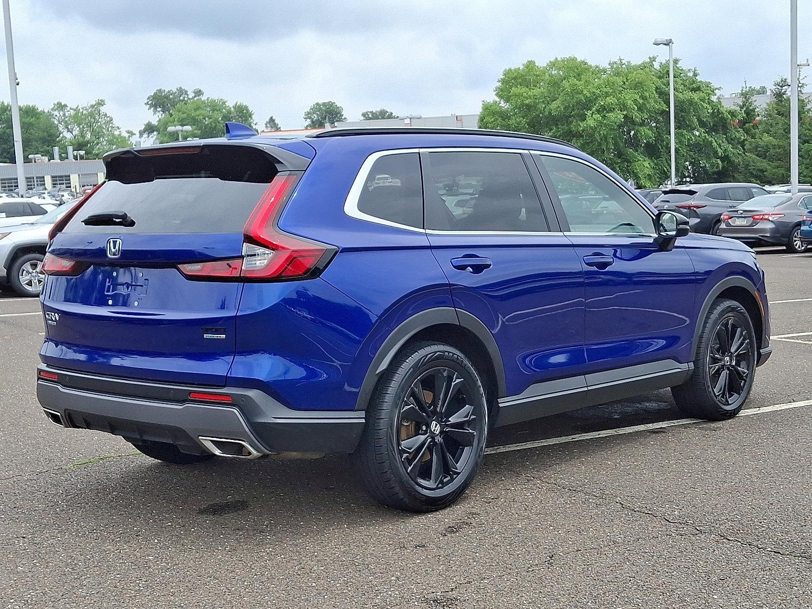 2024 Honda CR-V Hybrid Vehicle Photo in Trevose, PA 19053