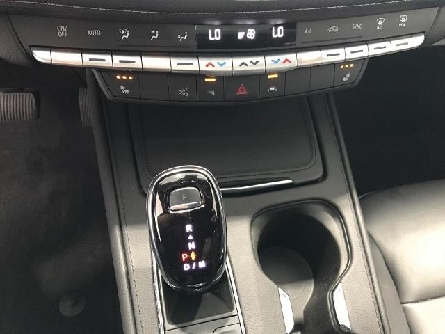 2022 Cadillac XT4 Vehicle Photo in GREEN BAY, WI 54303-3330