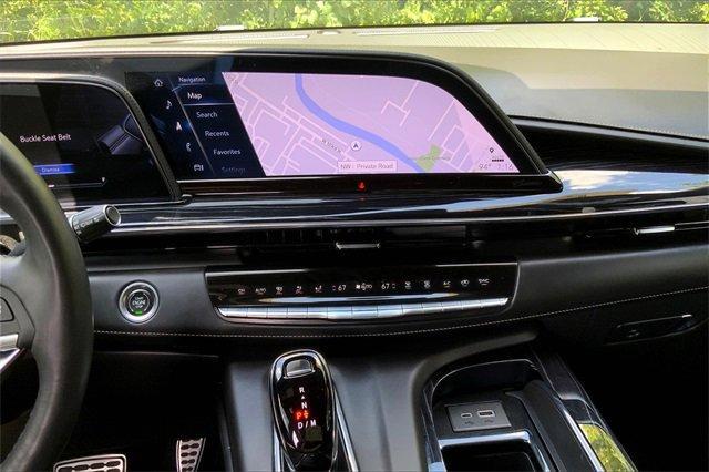 2023 Cadillac Escalade Vehicle Photo in KANSAS CITY, MO 64114-4545