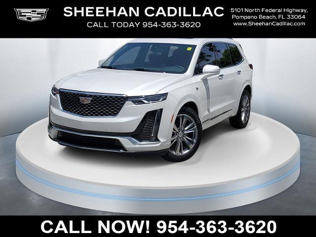 2023 Cadillac XT6 Premium Luxury photo 2