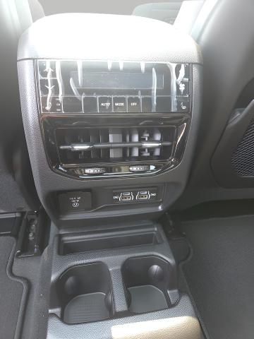 2025 Jeep Grand Cherokee L Vehicle Photo in Oshkosh, WI 54901