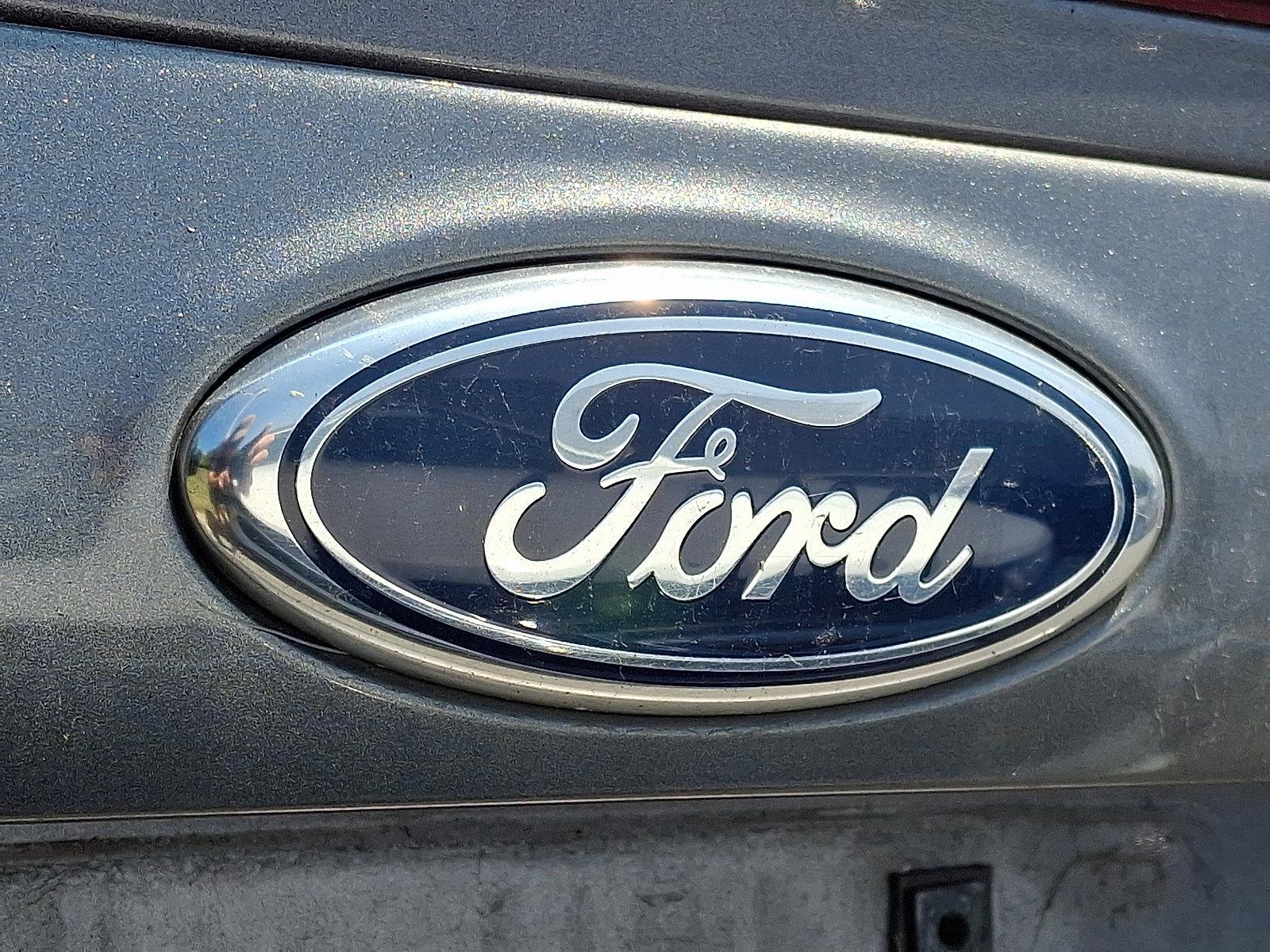 2012 Ford Focus Vehicle Photo in BETHLEHEM, PA 18017-9401
