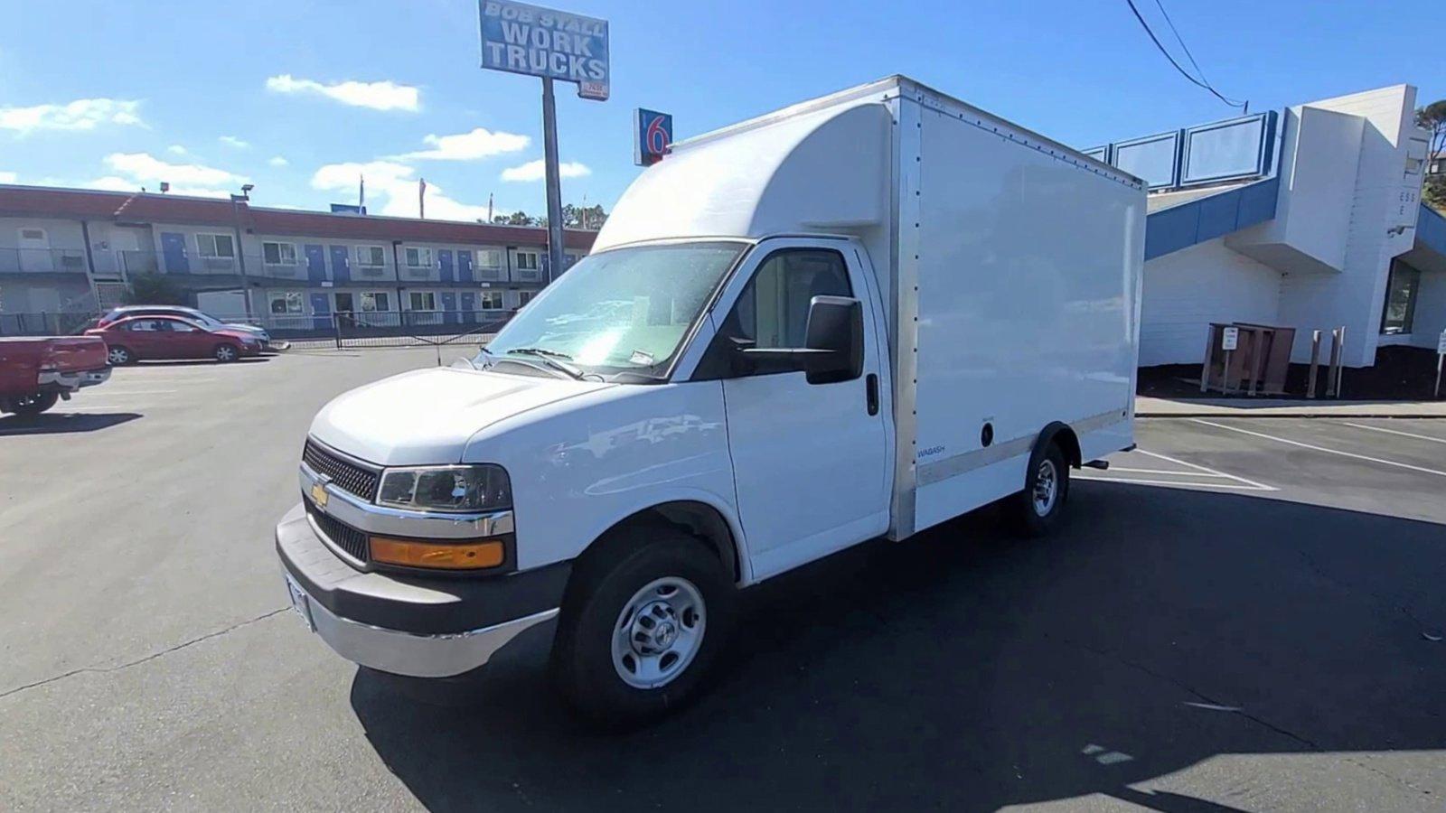 2023 Chevrolet Express Commercial Cutaway Vehicle Photo in LA MESA, CA 91942-8211