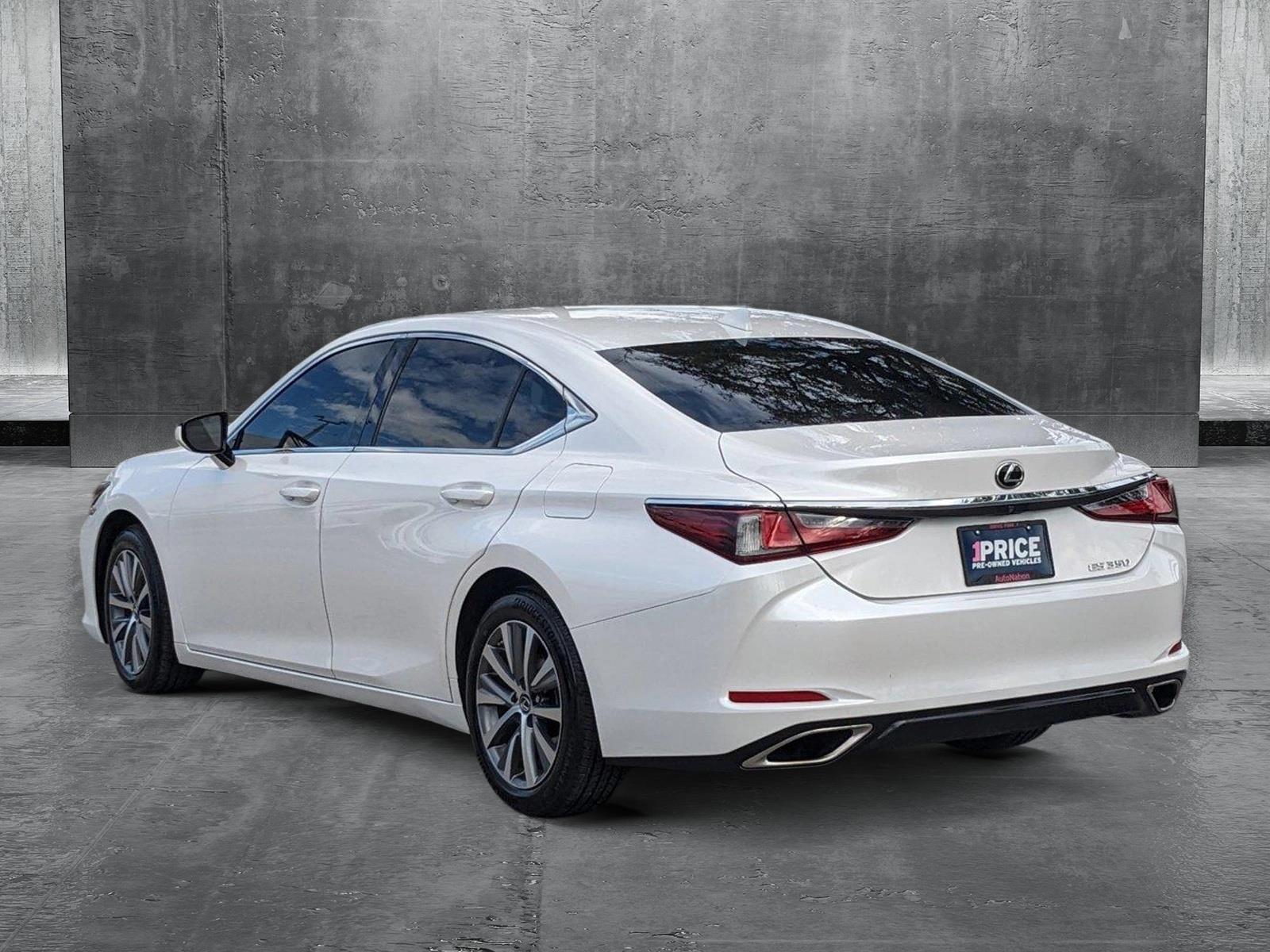 2019 Lexus ES 350 Vehicle Photo in Tampa, FL 33614