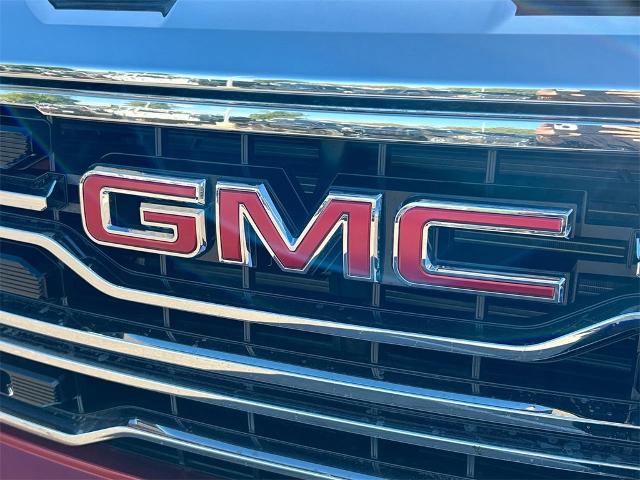 2025 GMC Sierra 1500 Vehicle Photo in GOODYEAR, AZ 85338-1310