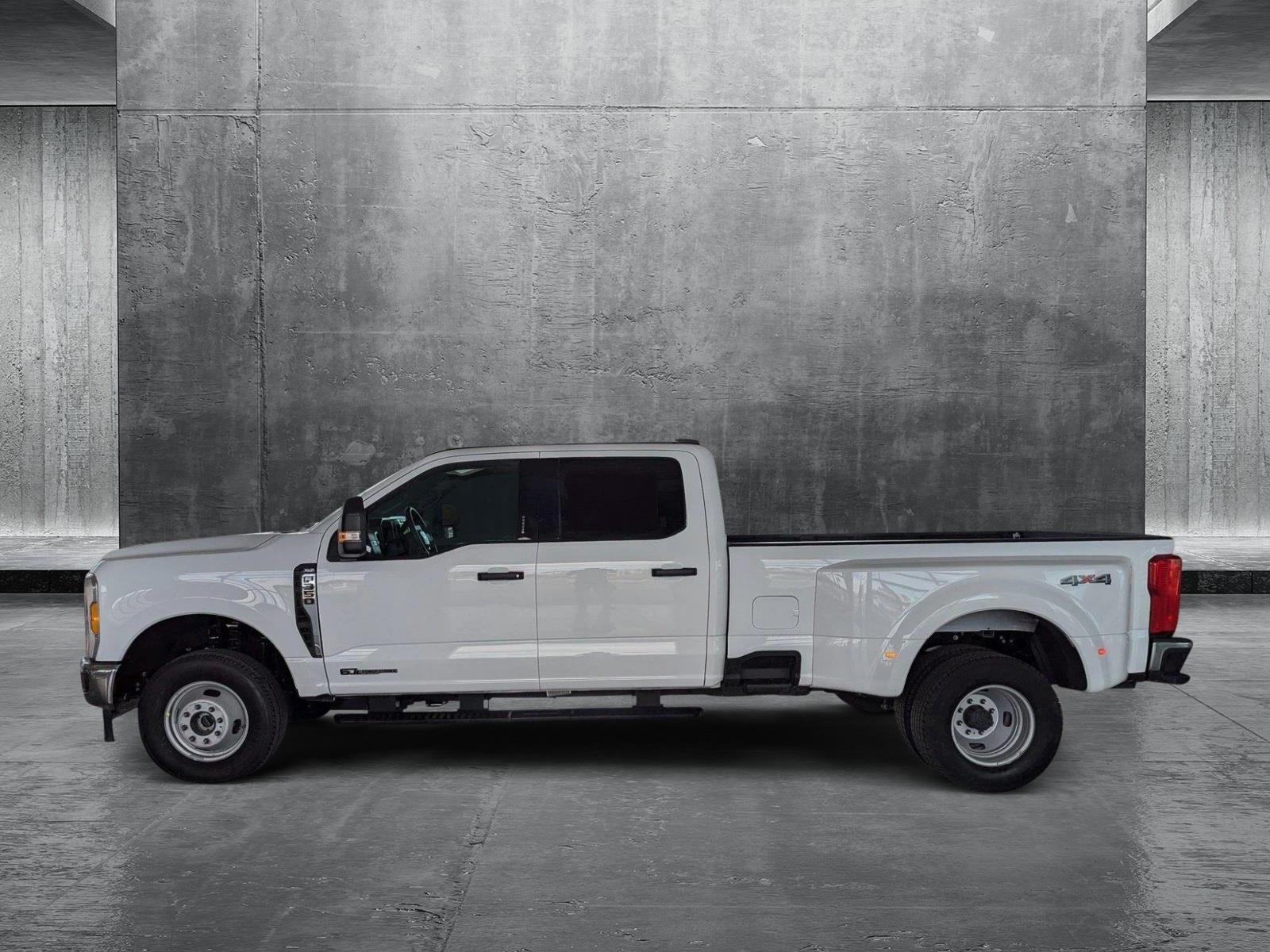 2024 Ford Super Duty F-350 DRW Vehicle Photo in Henderson, NV 89014