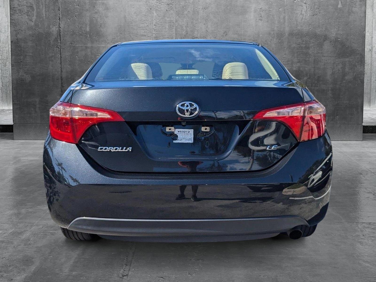 2017 Toyota Corolla Vehicle Photo in Miami, FL 33135