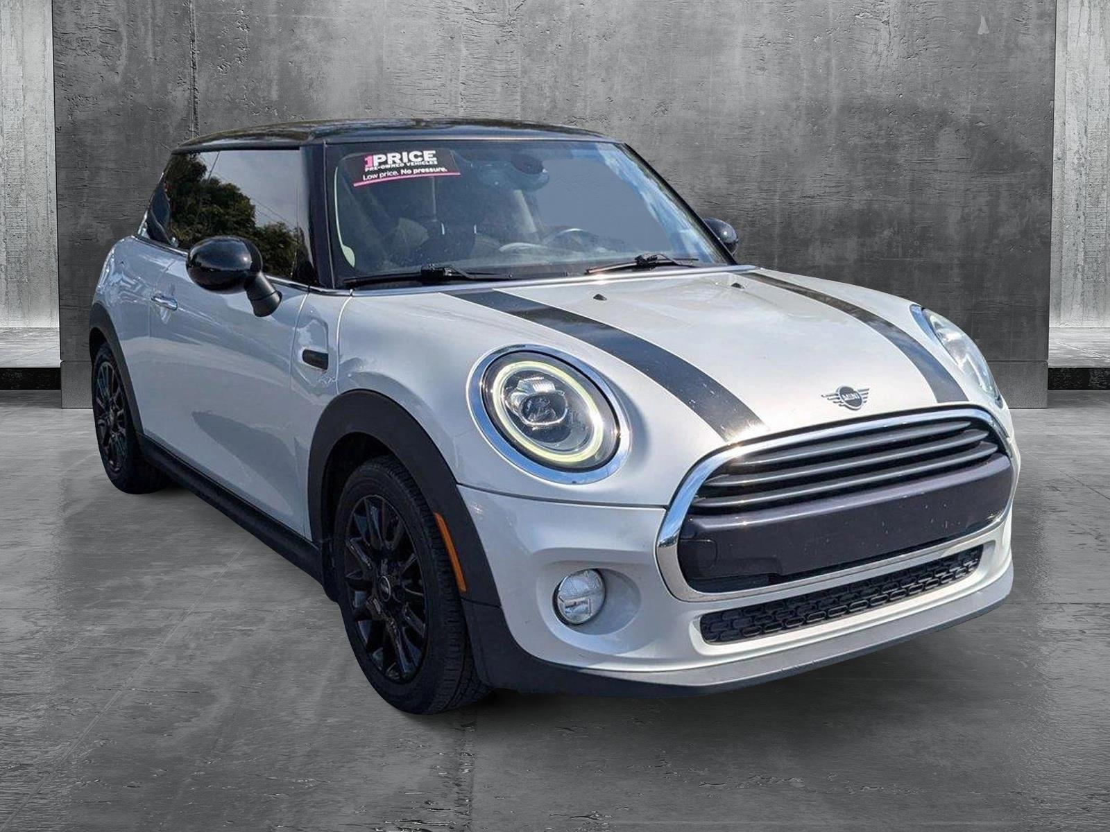 2019 MINI Cooper Hardtop 2 Door Vehicle Photo in Panama City, FL 32401