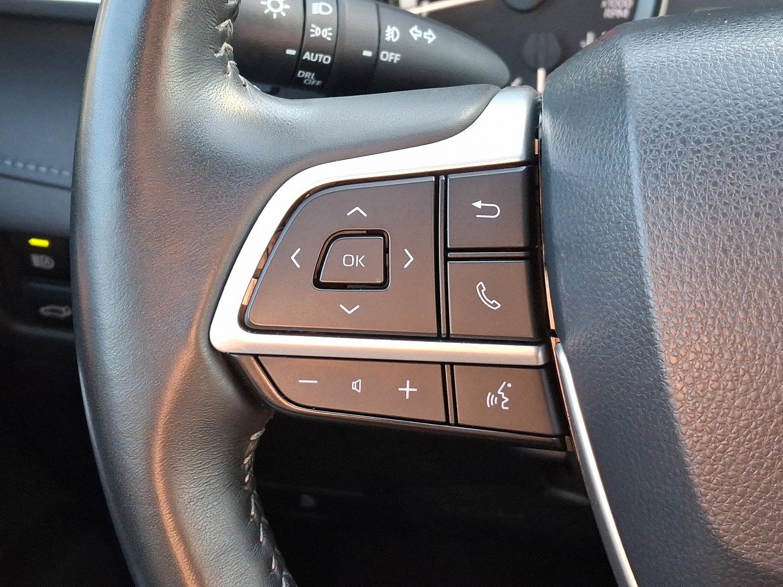 2023 Toyota Highlander Vehicle Photo in Harrisburg, PA 17111