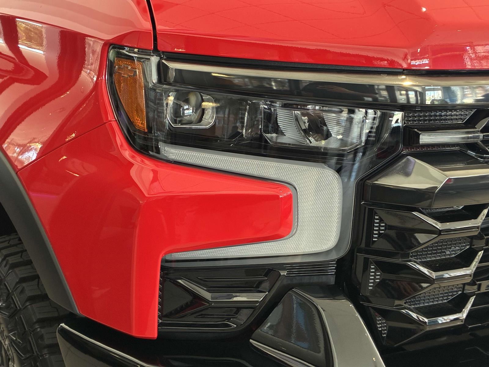 2025 Chevrolet Silverado 1500 Vehicle Photo in LOS ANGELES, CA 90007-3794
