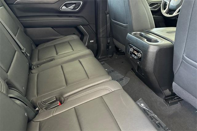 2023 Chevrolet Suburban Vehicle Photo in ELK GROVE, CA 95757-8703