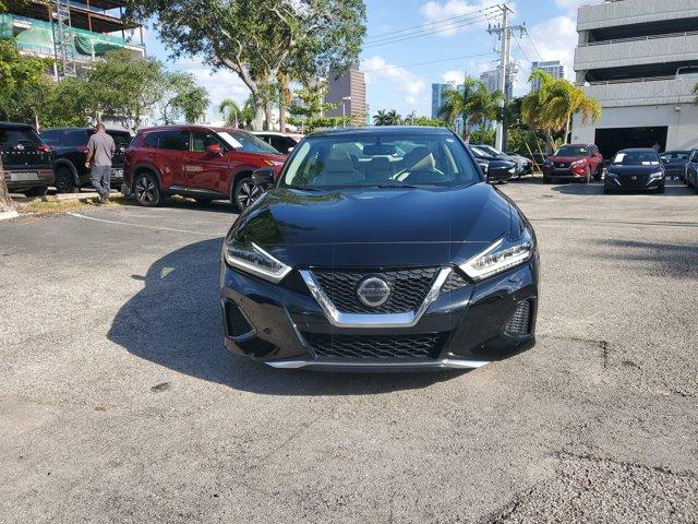 Certified 2019 Nissan Maxima SL with VIN 1N4AA6AV3KC370266 for sale in Fort Lauderdale, FL