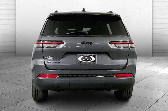 2023 Jeep Grand Cherokee L Vehicle Photo in Lees Summit, MO 64086