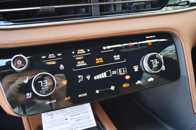 2025 INFINITI QX60 Vehicle Photo in Houston, TX 77090