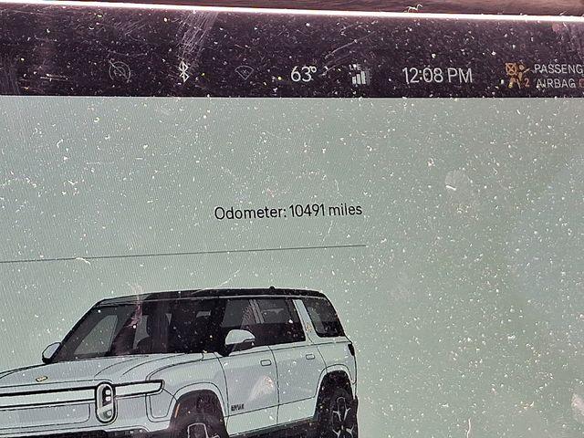 2023 Rivian R1S Vehicle Photo in DANBURY, CT 06810-5034