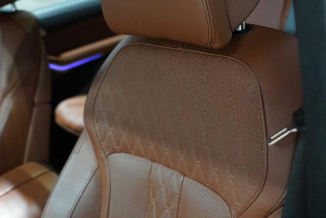 2024 BMW X7 M60i Vehicle Photo in GRAPEVINE, TX 76051