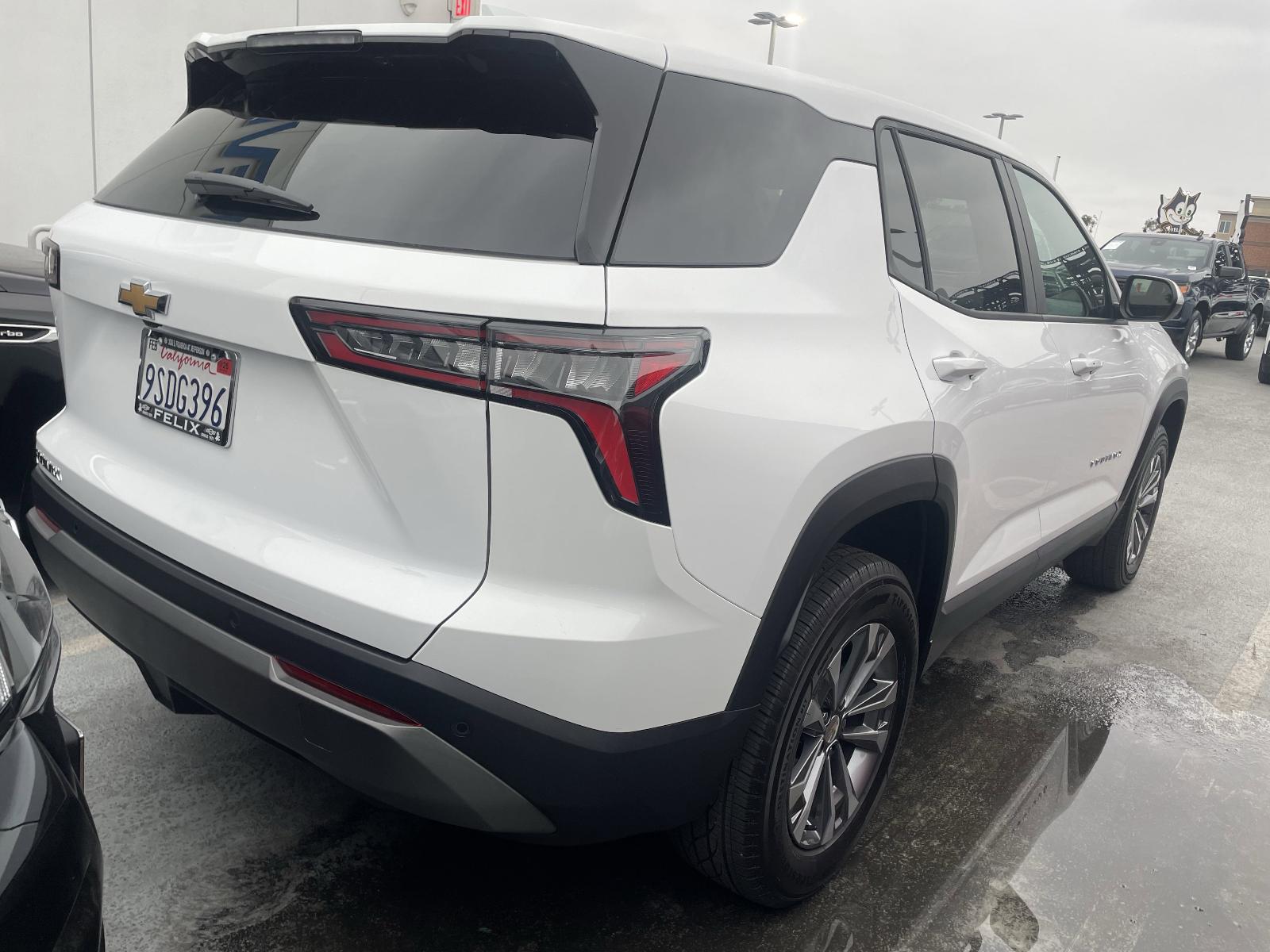 2025 Chevrolet Equinox Vehicle Photo in LOS ANGELES, CA 90007-3794
