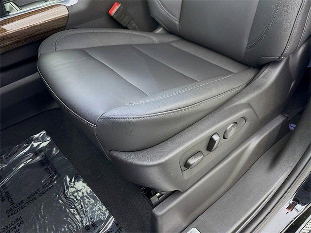2025 Chevrolet Silverado 1500 Vehicle Photo in PUYALLUP, WA 98371-4149