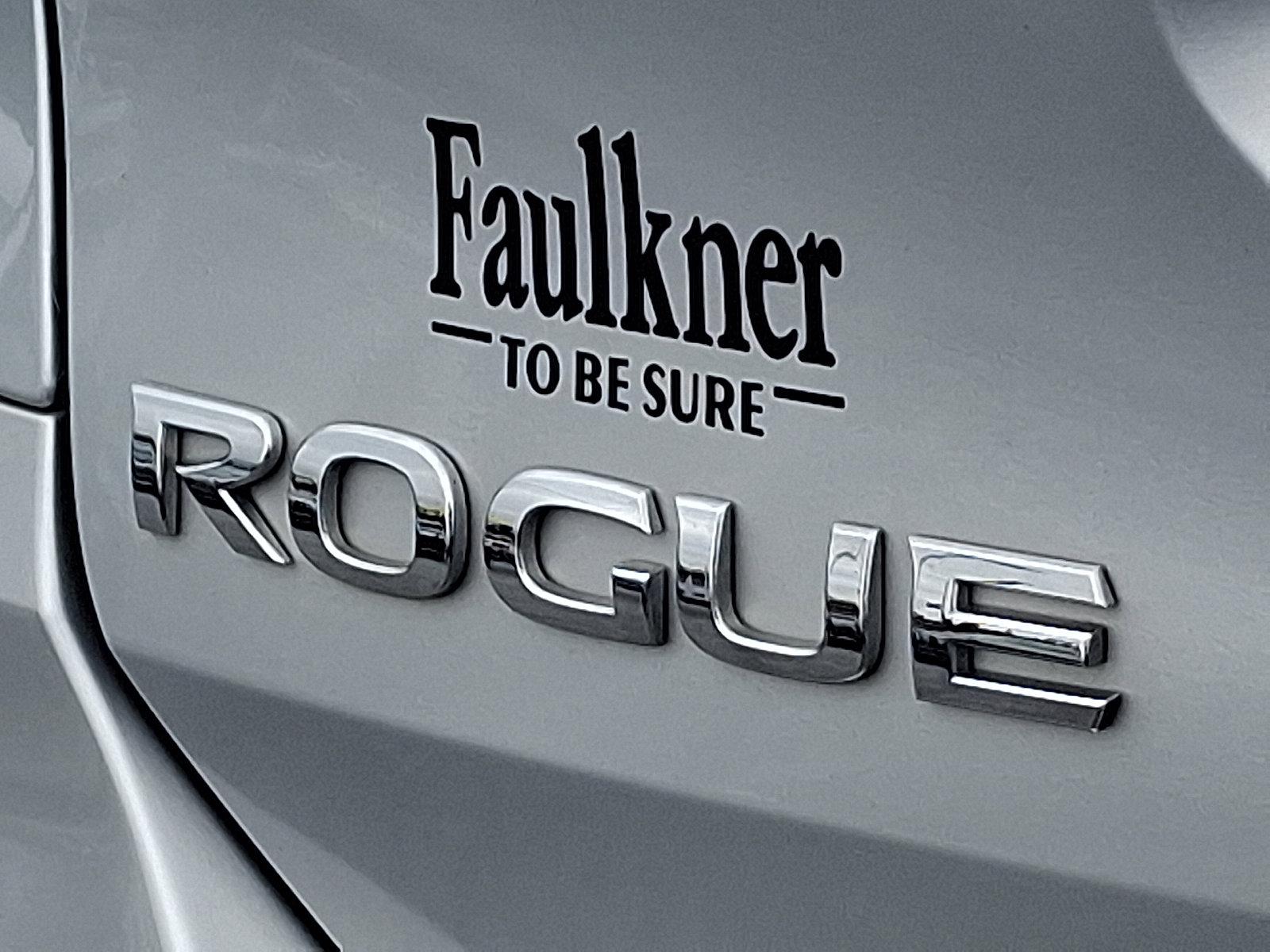 2018 Nissan Rogue Vehicle Photo in Harrisburg, PA 17111
