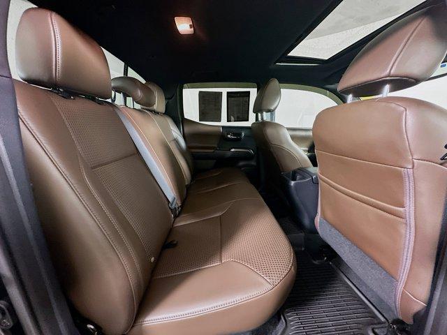 2018 Toyota Tacoma Vehicle Photo in Flemington, NJ 08822