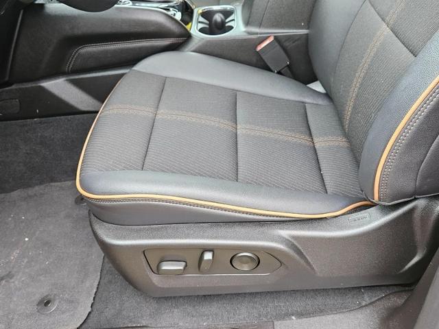 2024 GMC Canyon Vehicle Photo in MADISON, WI 53713-3220