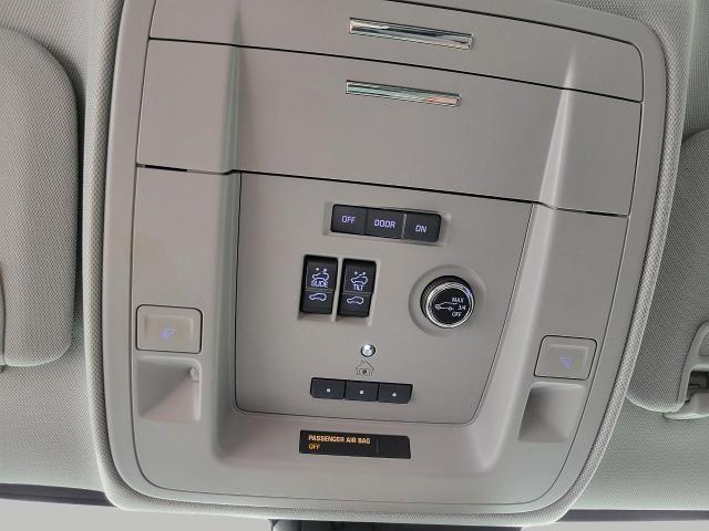2020 Chevrolet Tahoe Vehicle Photo in NEENAH, WI 54956-2243