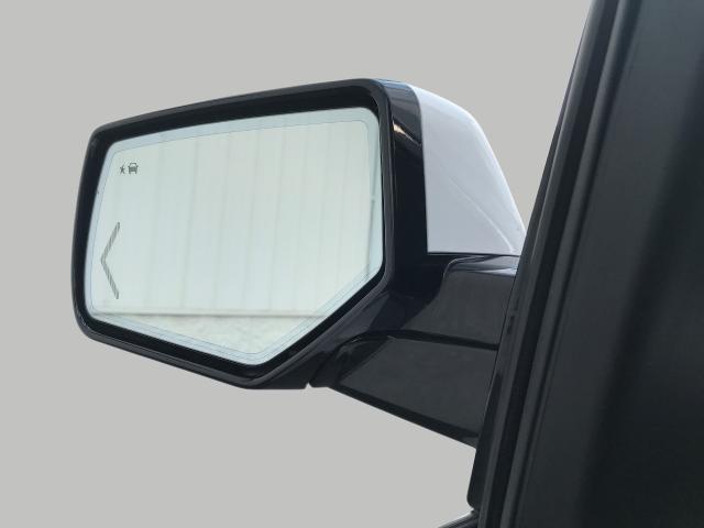 2019 GMC Yukon XL Vehicle Photo in GREEN BAY, WI 54303-3330
