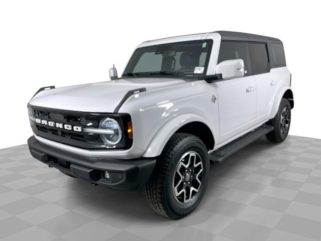 2023 Ford Bronco Vehicle Photo in GILBERT, AZ 85297-0402
