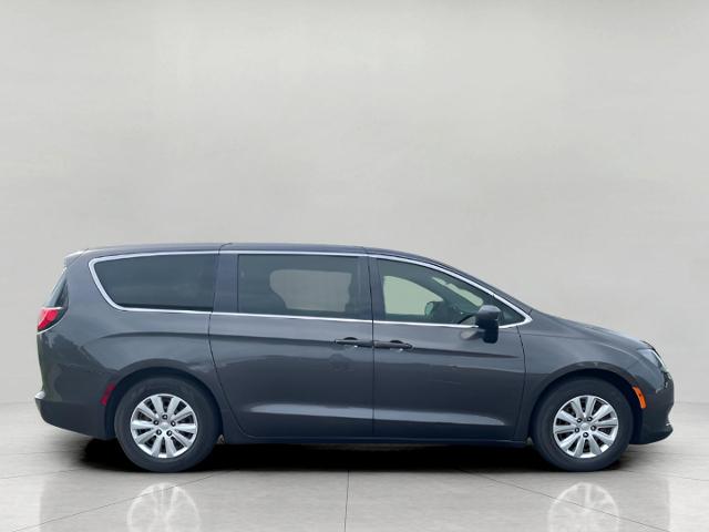 2018 Chrysler Pacifica Vehicle Photo in Oshkosh, WI 54904