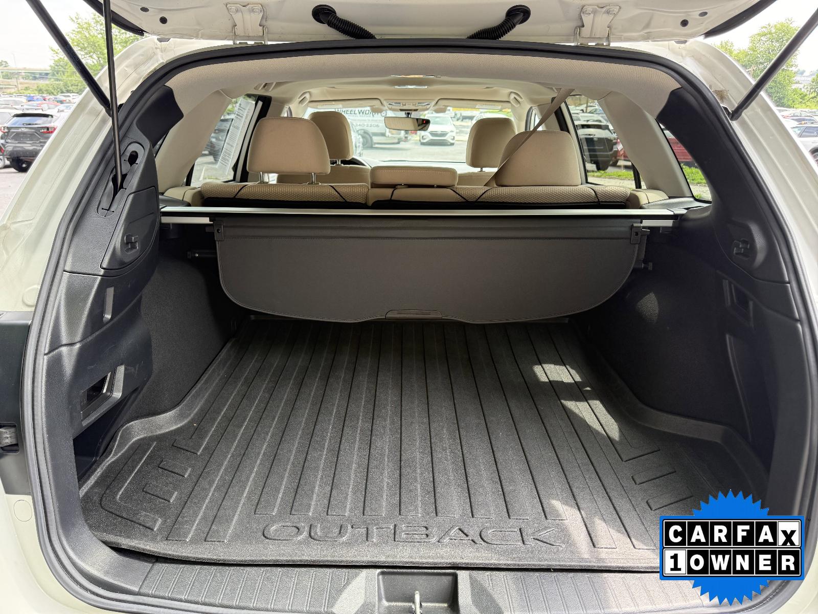 2019 Subaru Outback Vehicle Photo in Harrisburg, PA 17111
