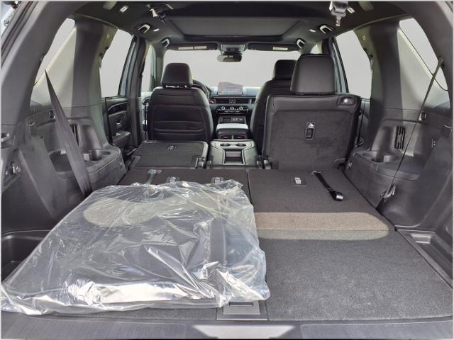 2025 Honda Pilot Vehicle Photo in Oshkosh, WI 54904