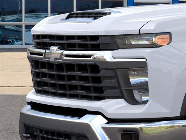 2025 Chevrolet Silverado 3500 HD CC Vehicle Photo in ENGLEWOOD, CO 80113-6708