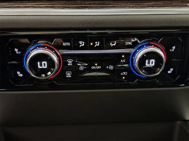 2025 GMC Sierra 1500 Vehicle Photo in PUYALLUP, WA 98371-4149
