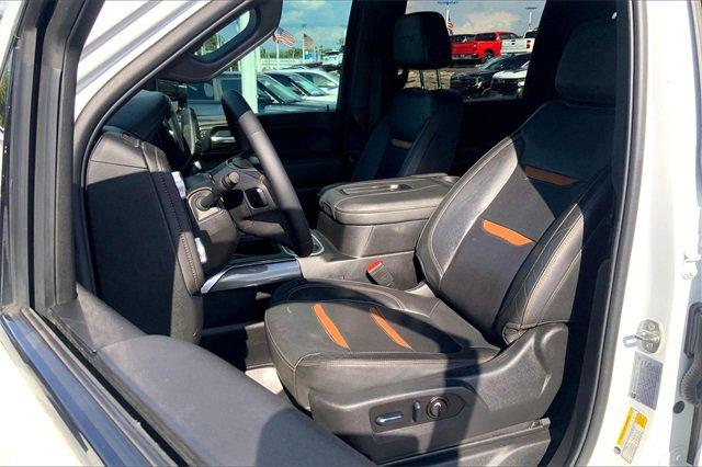 2022 GMC Sierra 2500 HD Vehicle Photo in KANSAS CITY, MO 64114-4502
