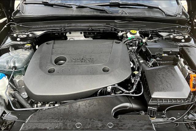 2024 Volvo XC40 Vehicle Photo in Houston, TX 77007