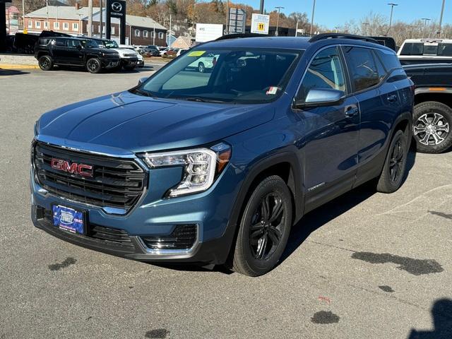 2024 GMC Terrain Vehicle Photo in LOWELL, MA 01852-4336