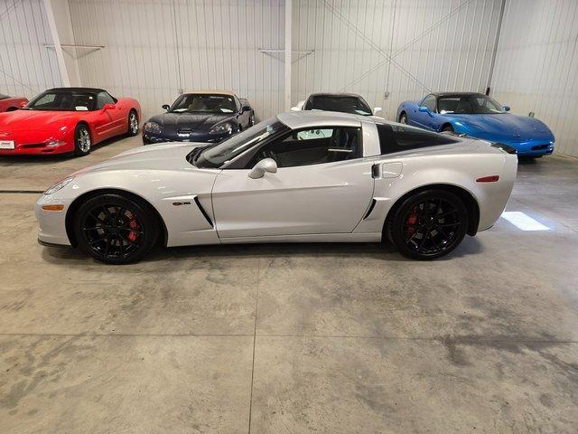 Used 2009 Chevrolet Corvette Z06 with VIN 1G1YZ26E595102054 for sale in Beresford, SD