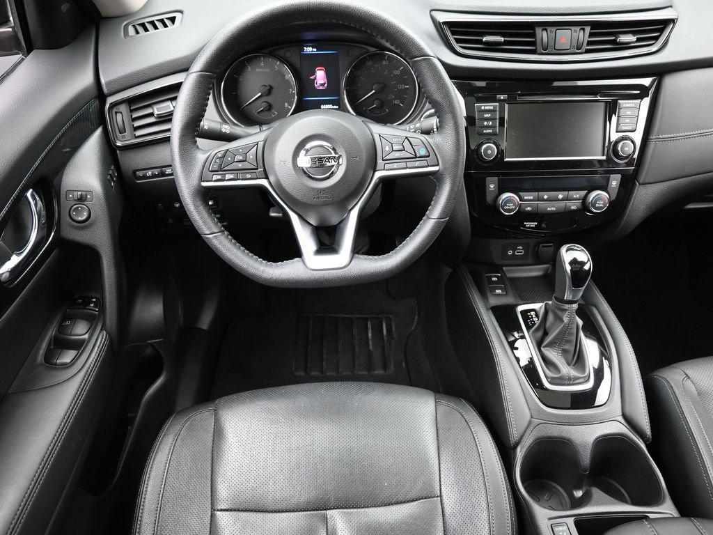 2020 Nissan Rogue Vehicle Photo in Cedar Rapids, IA 52402