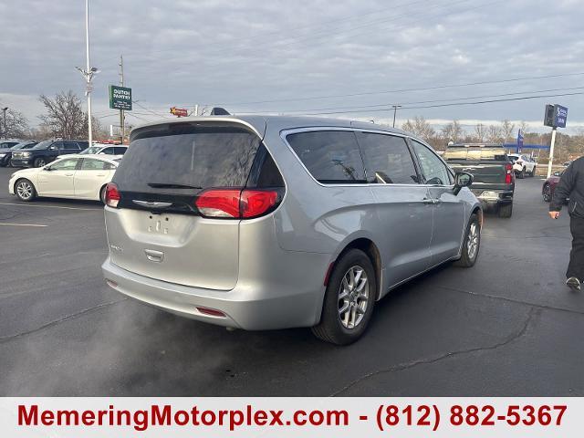 2022 Chrysler Voyager Vehicle Photo in VINCENNES, IN 47591-5519