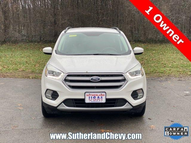 Used 2017 Ford Escape SE with VIN 1FMCU9GD6HUB51116 for sale in Nicholasville, KY