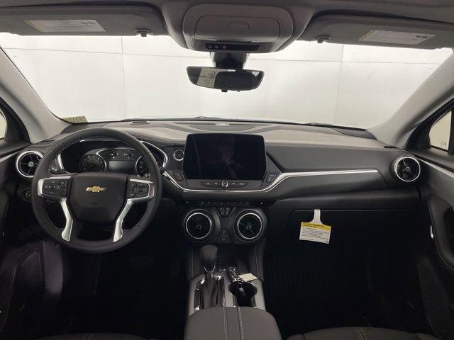 2025 Chevrolet Blazer Vehicle Photo in PHOENIX, AZ 85014-3381