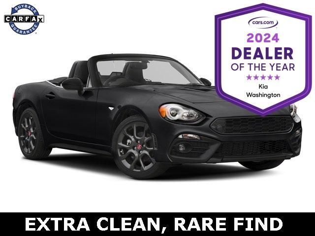 2017 FIAT 124 Spider Vehicle Photo in Everett, WA 98204