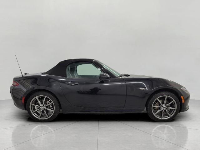 2016 Mazda MX-5 Miata Vehicle Photo in OSHKOSH, WI 54904-7811