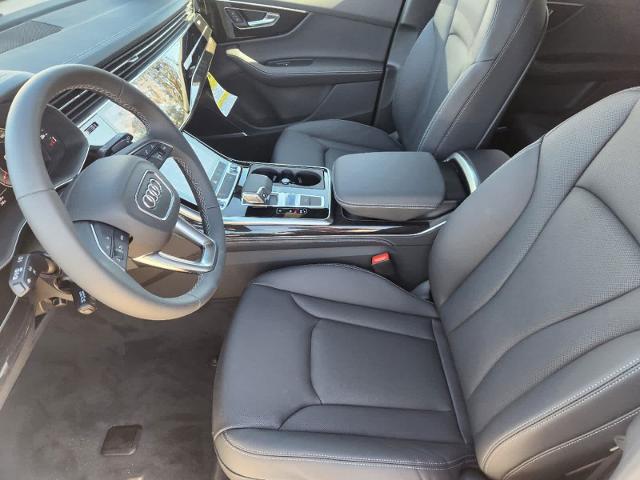 2025 Audi Q7 Vehicle Photo in HOUSTON, TX 77090