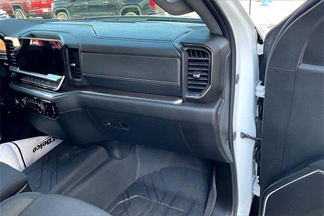 2024 Chevrolet Silverado 1500 Vehicle Photo in TOPEKA, KS 66609-0000