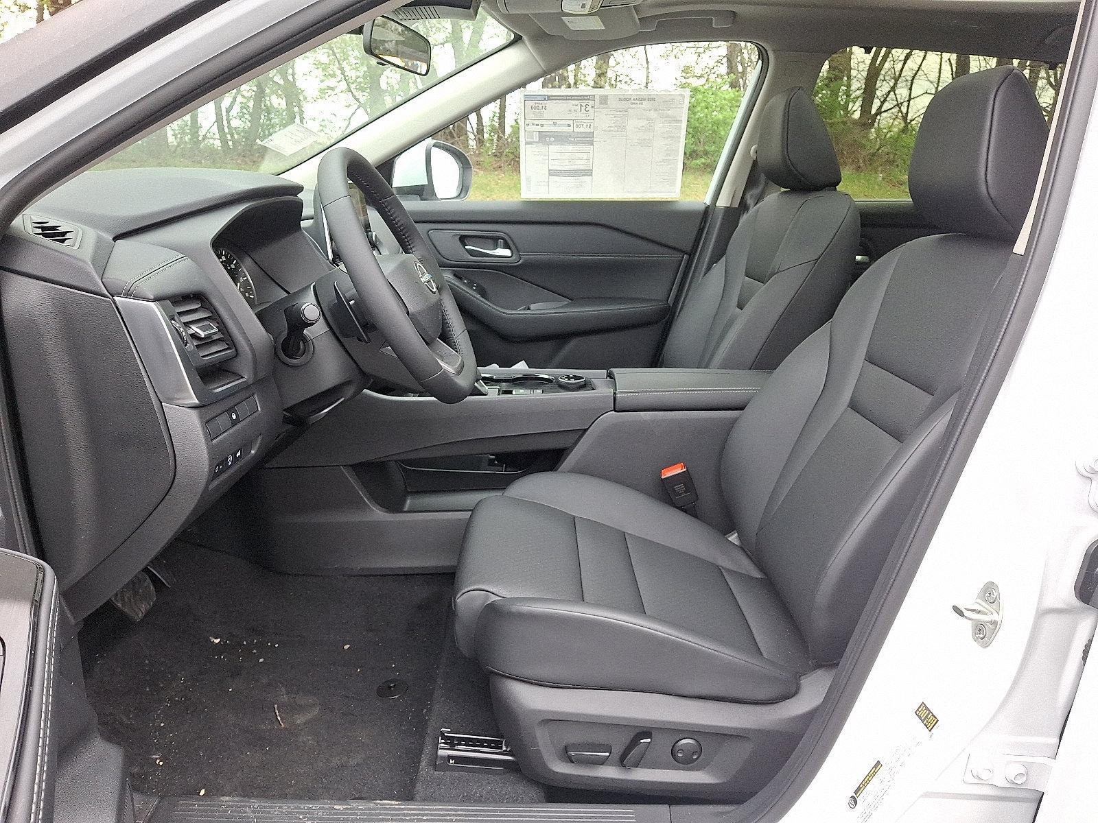 2025 Nissan Rogue Vehicle Photo in Mechanicsburg, PA 17050-2306