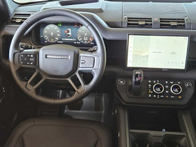 2025 Defender Vehicle Photo in AUSTIN, TX 78717