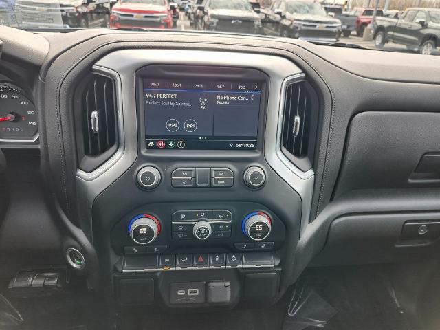 2022 Chevrolet Silverado 1500 LTD Vehicle Photo in GREEN BAY, WI 54304-5303