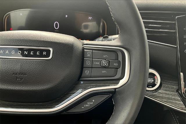 2022 Jeep Wagoneer Vehicle Photo in Grapevine, TX 76051